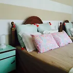 インファンテ ドン エンリケ ゲストハウス 2*