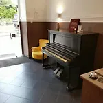 インファンテ ドン エンリケ コインブラ