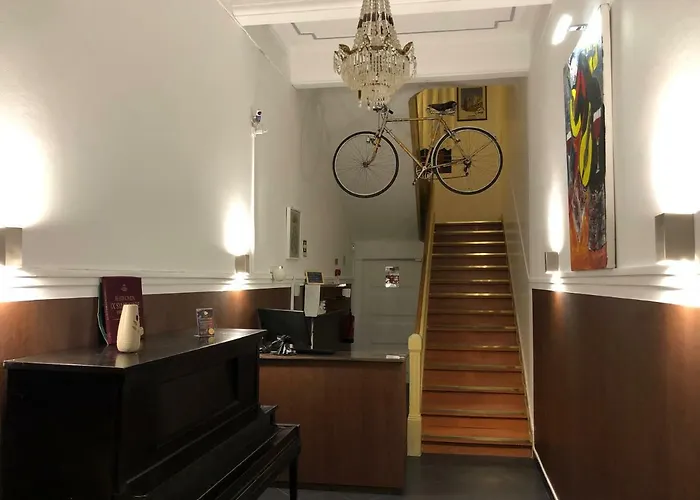 Infante Dom Henrique 2*